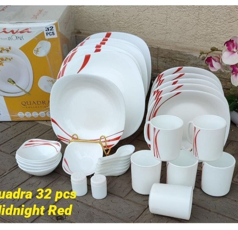 32 pcs Quadra Dinner sets