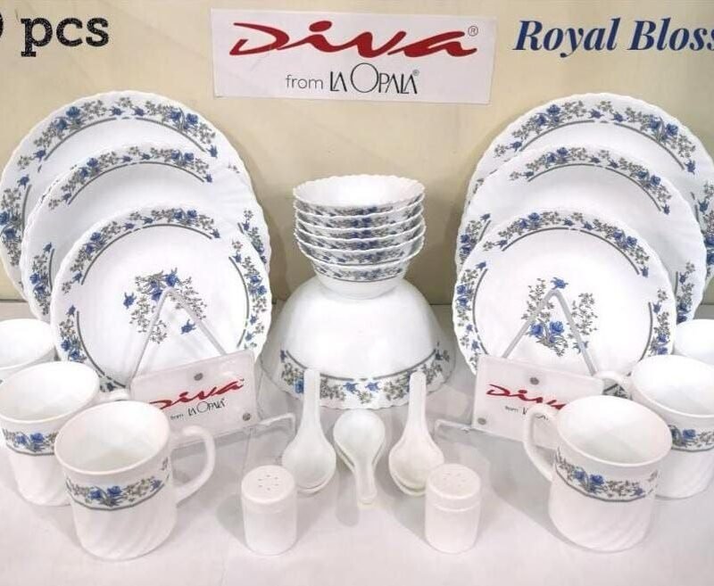 39Pcs Classique Dinner Sets