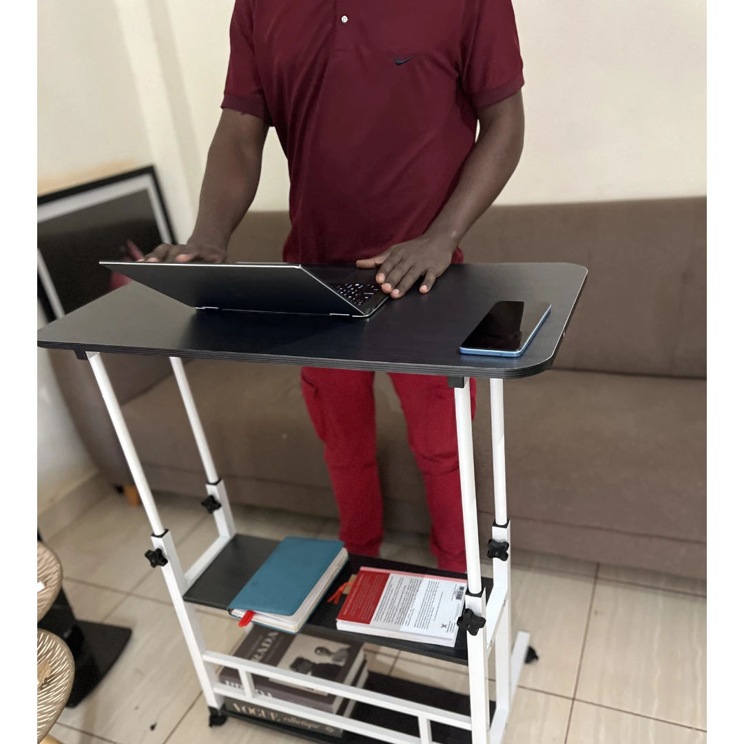 Rolling laptop desk (1)